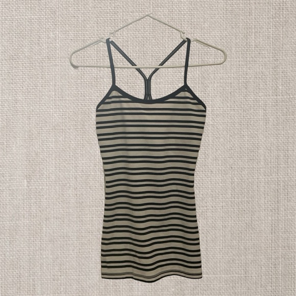 lululemon athletica Tops - Lululemon tank top with padding